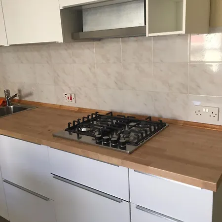 2-bedroom St Pauls Bay - Close To Sea 아파트 *